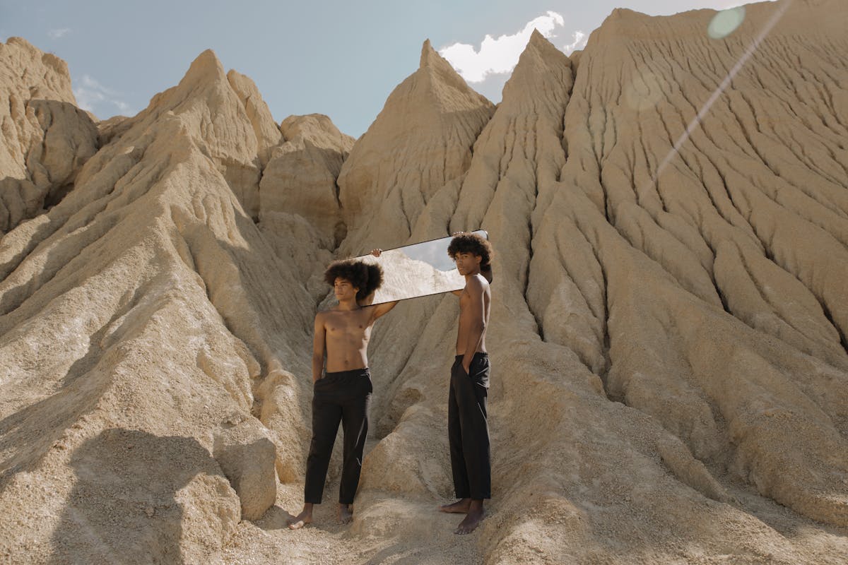 Mirror Photos, Download The BEST Free Mirror Stock Photos & HD Images