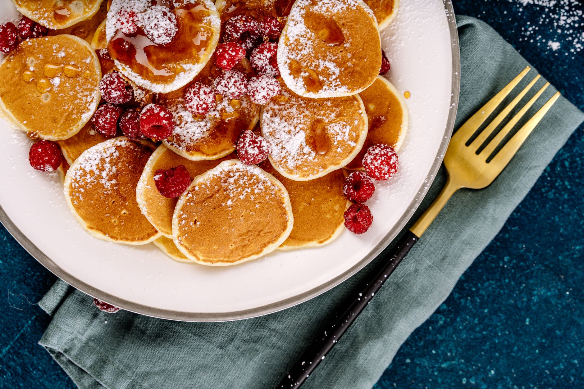 Dutch mini pancakes (poffertjes)