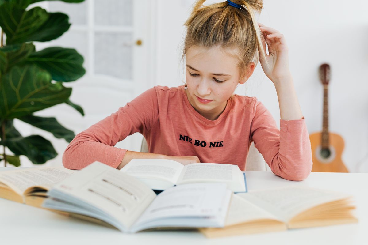 student moves in Filton — Student Moves in Filton — the working end of the job