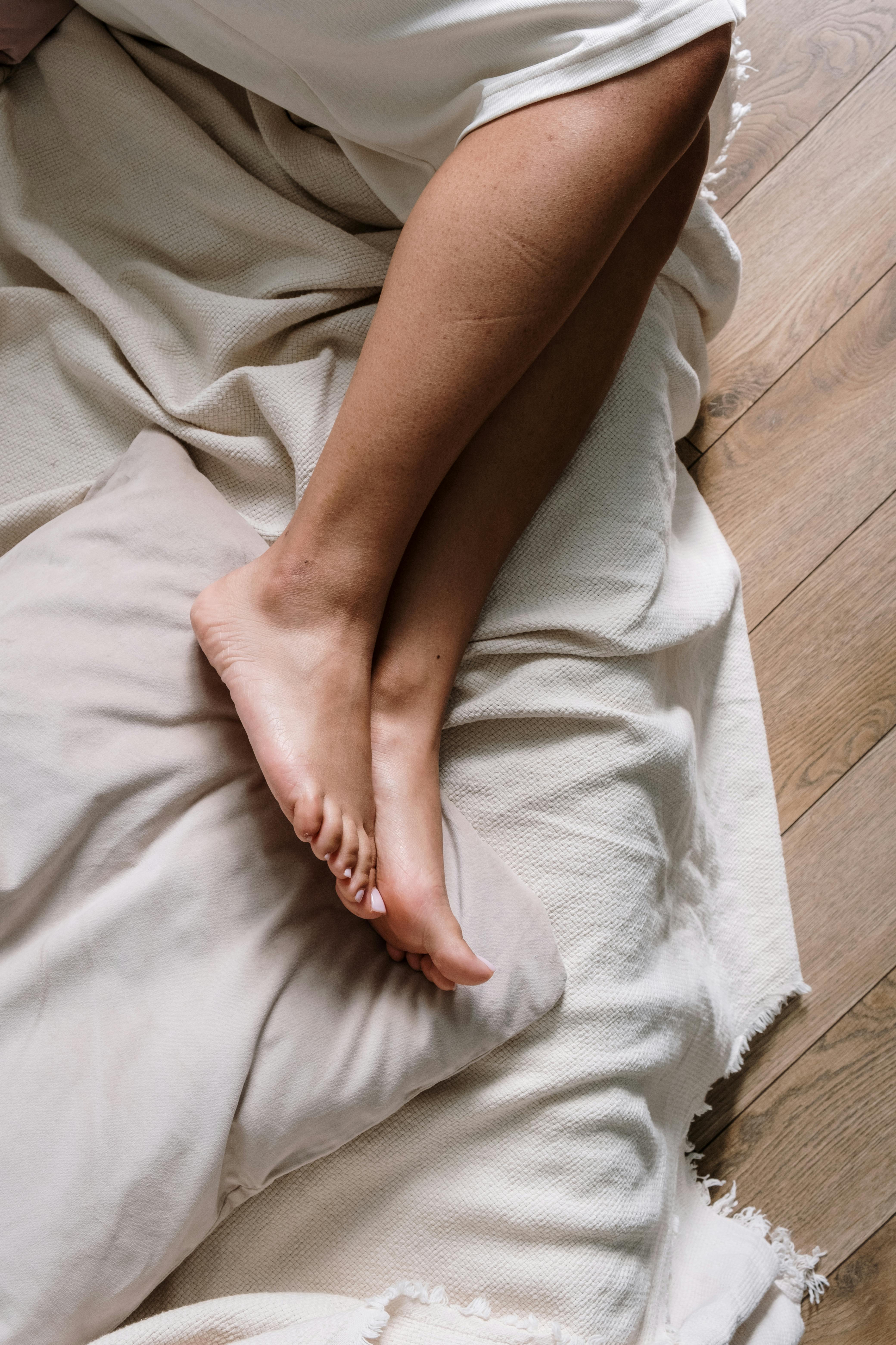 7,000+ Best Feet Photos · 100% Free Download · Pexels Stock Photos