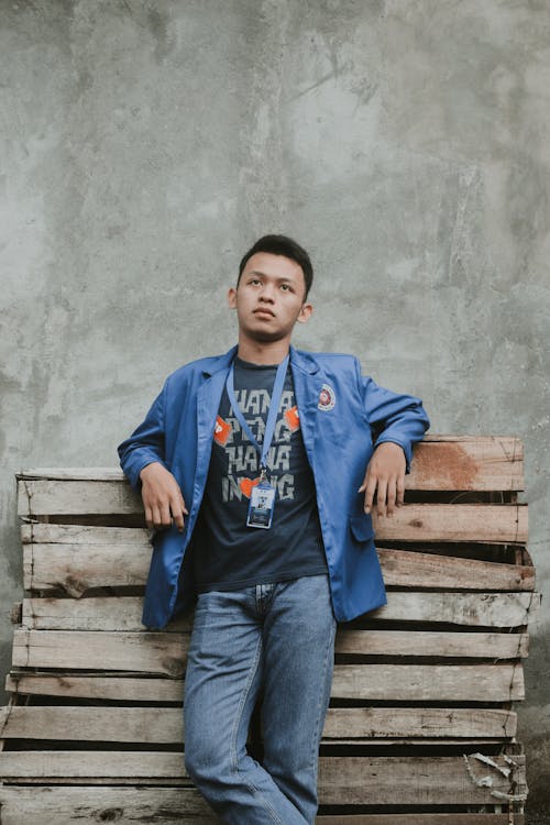 Kostenloses Stock Foto zu allein, asiatischer mann, aussehen