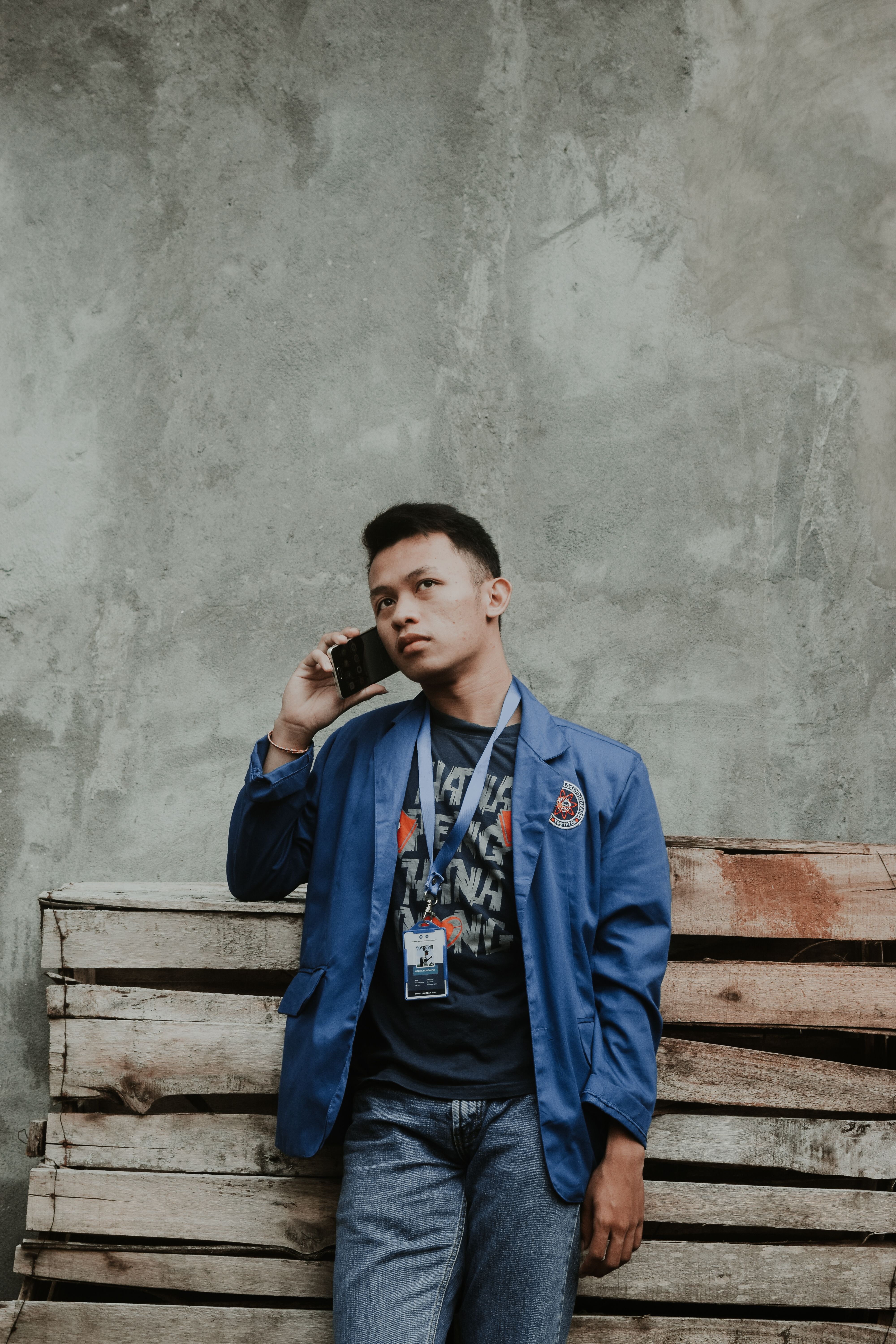 Why You Need an AI Voice Assistant for Lead Conversion