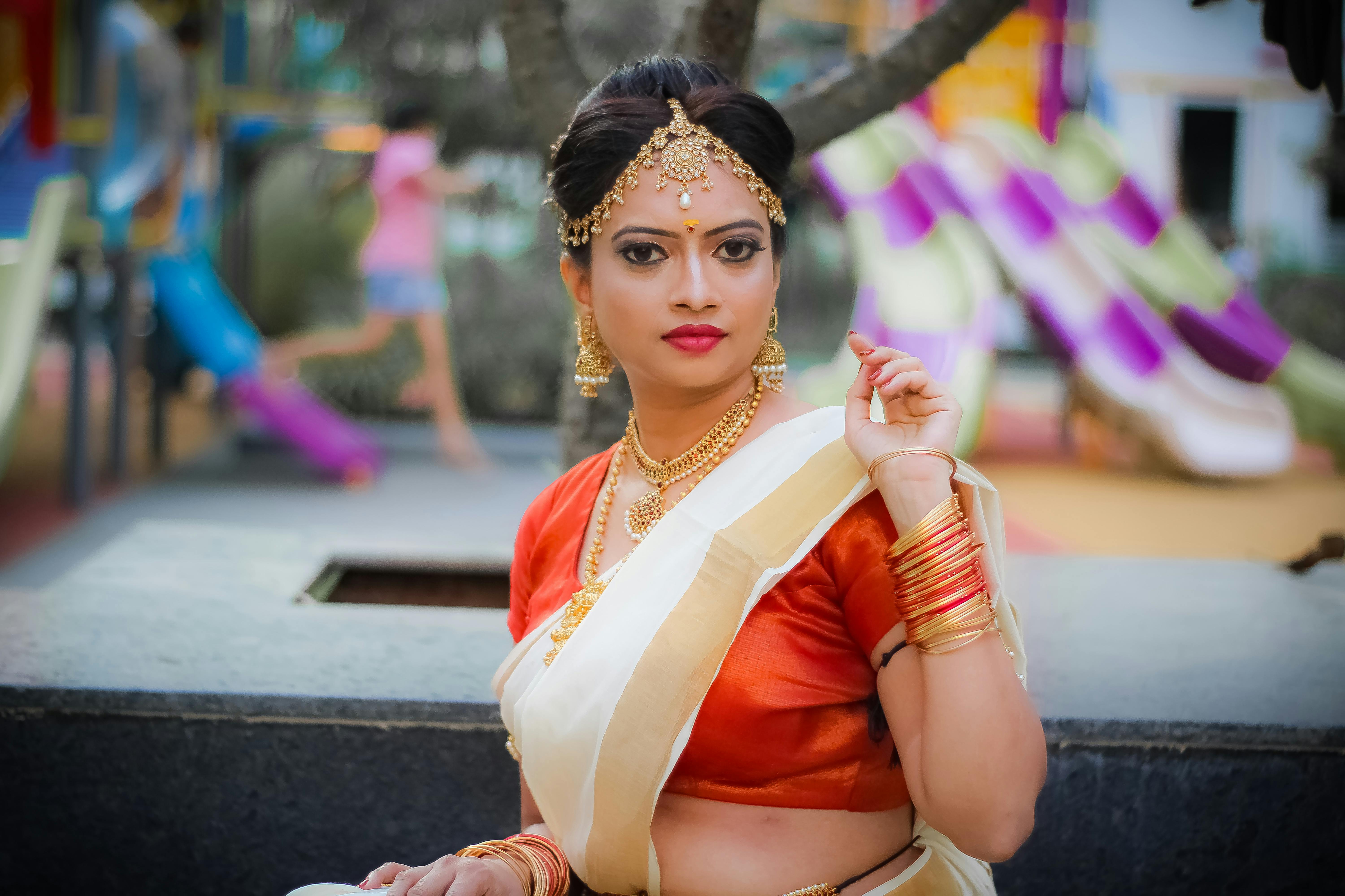 A Guide to Selecting the Perfect South Indian Bridal Outfit