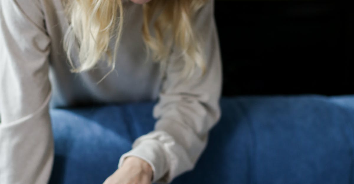 How to comfort someone sick with covid