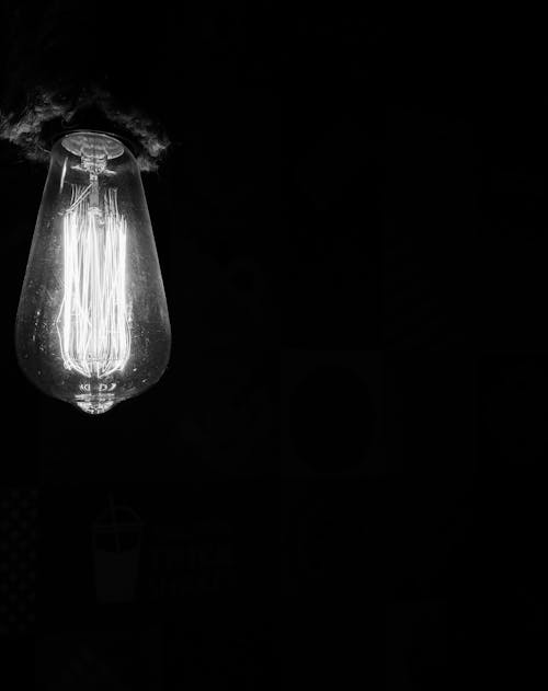 Free Grayscale Photo of a Light Bulb Stock Photo