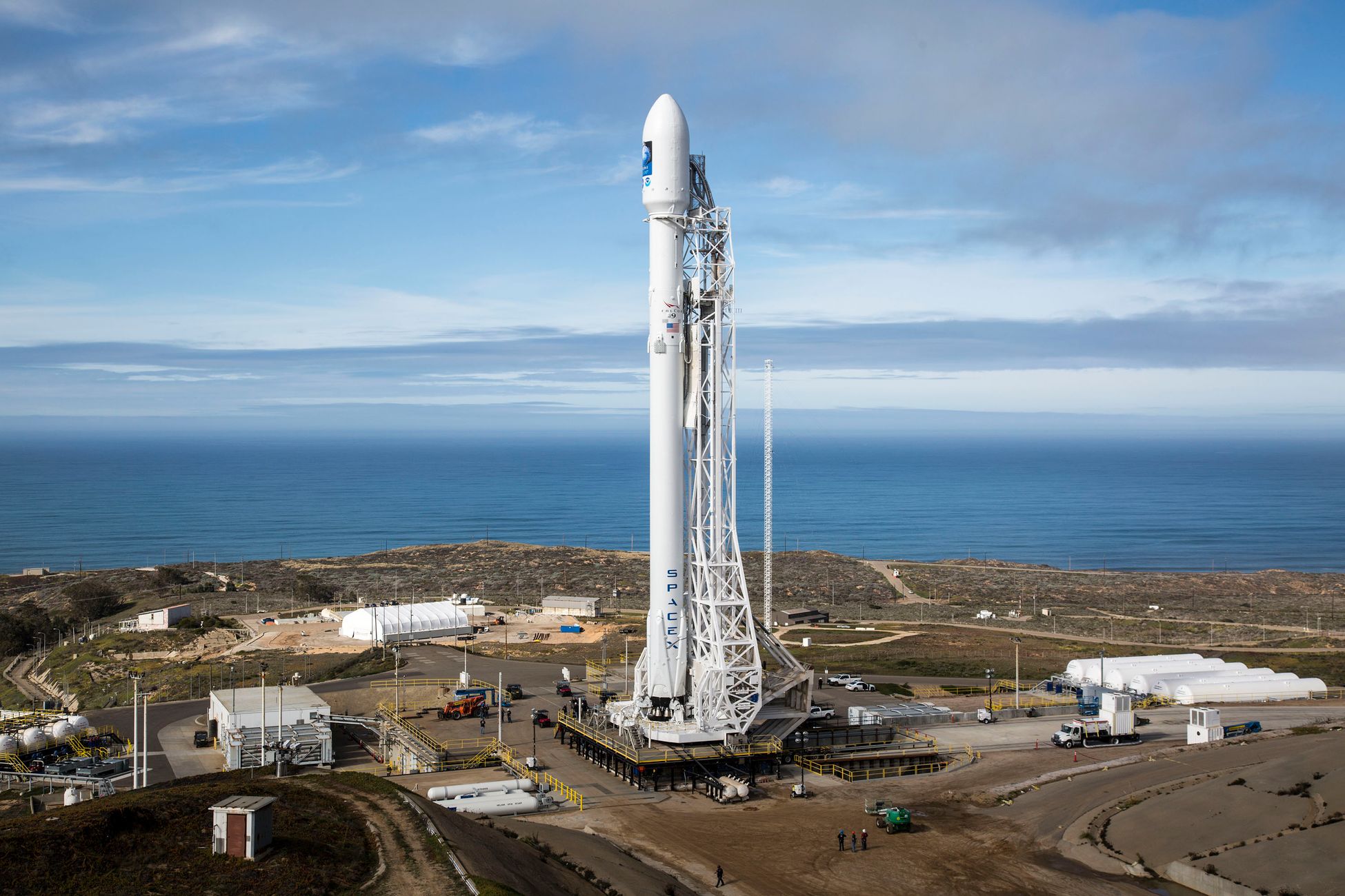 SpaceX to allocate up to 5% of IPO shares to employees and associates