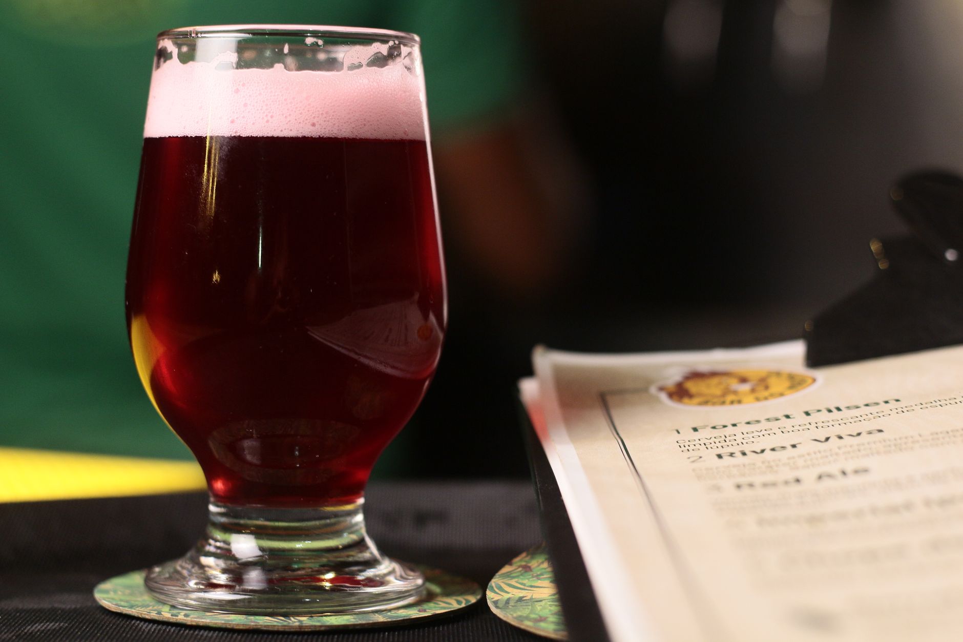 The Economics Of Non-Alcoholic Beer As Craft Quality Reshapes Beverage Retail