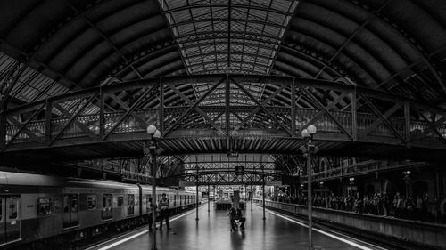Free Black and white view of São Paulo's railway station showcasing architectural elegance. Stock Photo