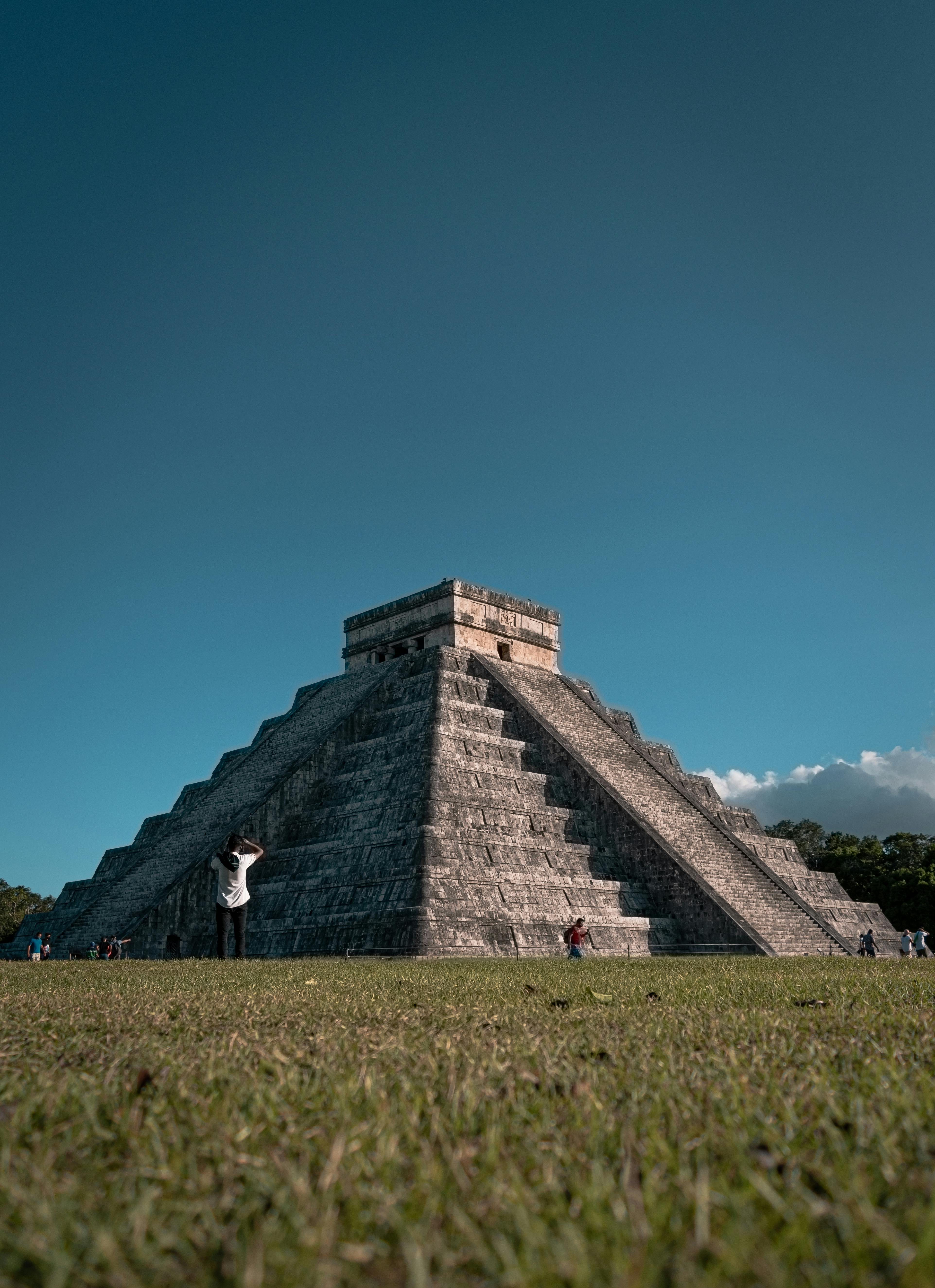 photo of the el castillo under a blue sky