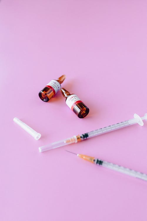 2019 N-Cov Vaccine And Syringes