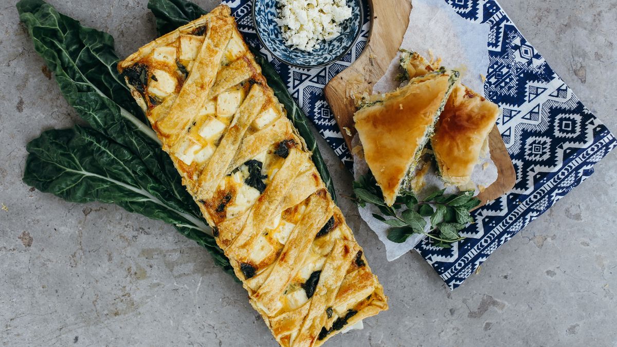 Puff pastry with potatoes and feta