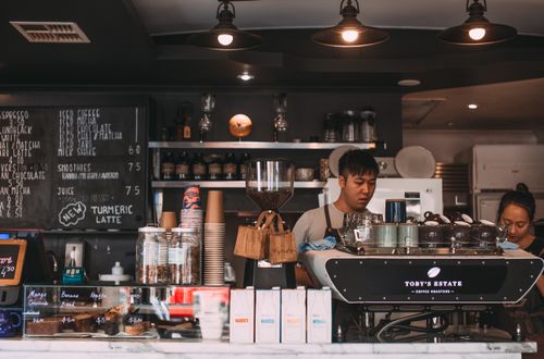 Café & Coffee Roaster