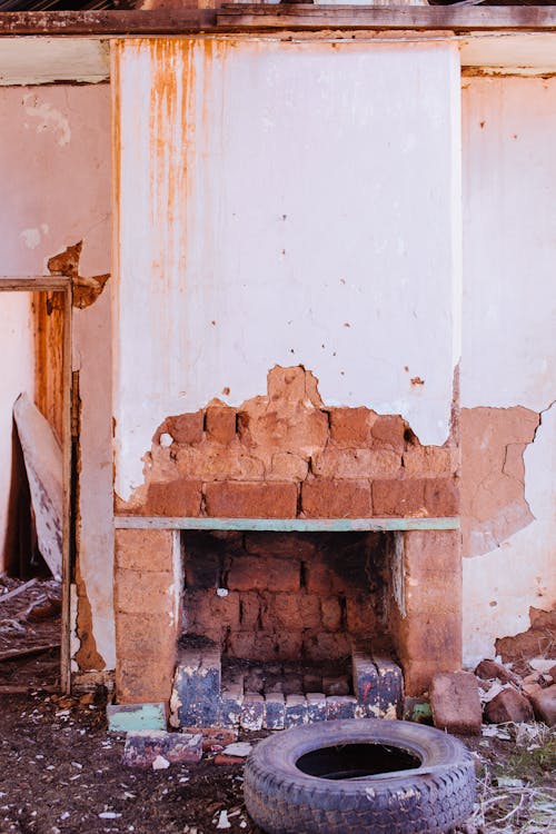 Free  Fireplace in Abandoned House Stock Photo