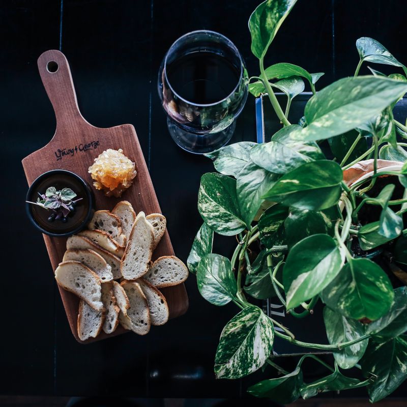 French Burgundy Beef and Wine Reduction Dip