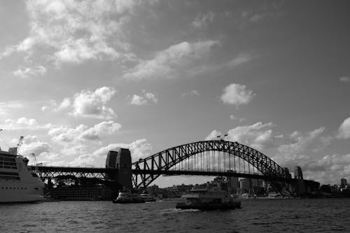 Foto profissional grátis de barcos, céu, cidade