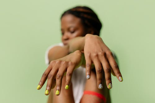 Ingyenes stockfotó fekete nő, kezek, közelkép témában