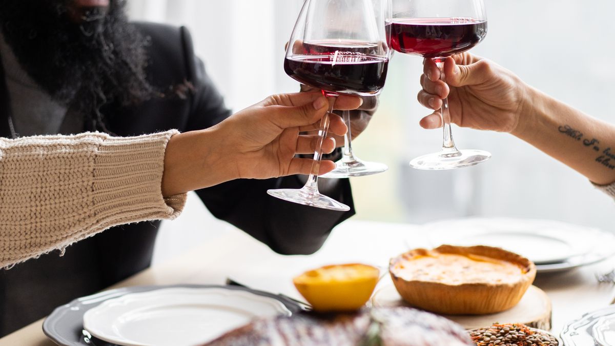 Les accords mets-vins AOC avec les plats de saison dautomne 2026 - illustration