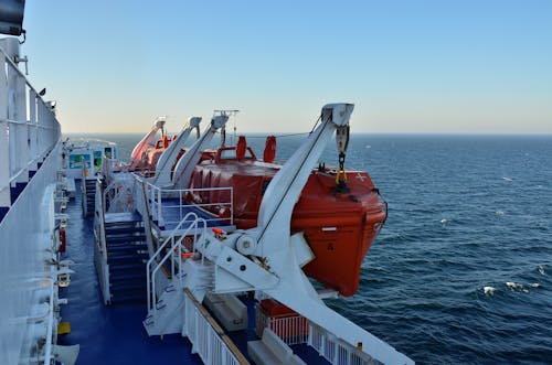 Photos gratuites de bateau de croisière, canots de sauvetage, embarcations