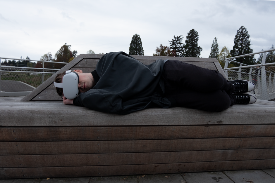Meta Reverses Course: Horizon Worlds VR Metaverse Lives On
