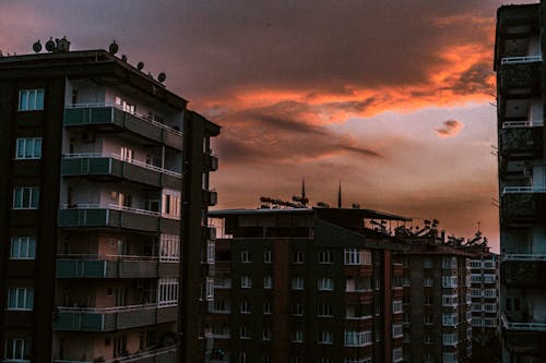 Buildings Under the Golden Horizon