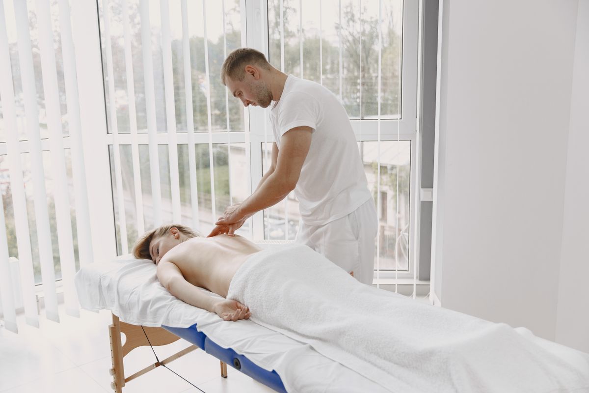 Abu Dhabi massage therapist