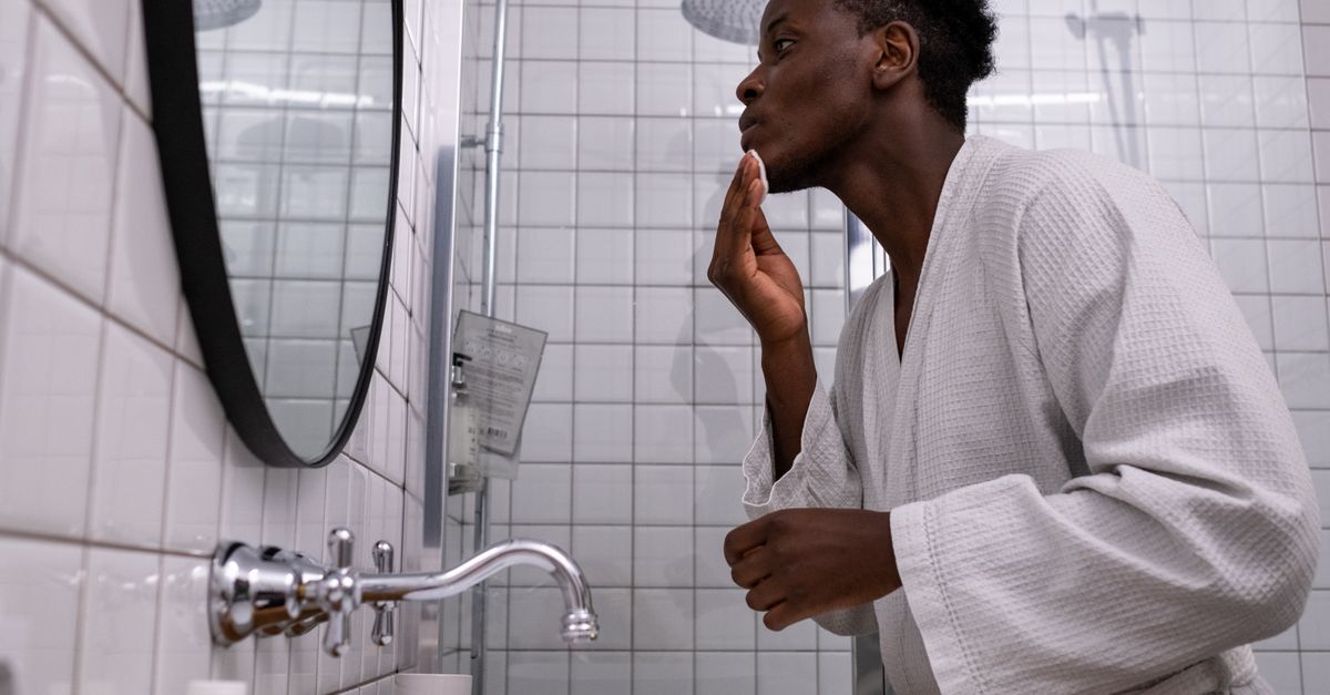 man morning skincare
