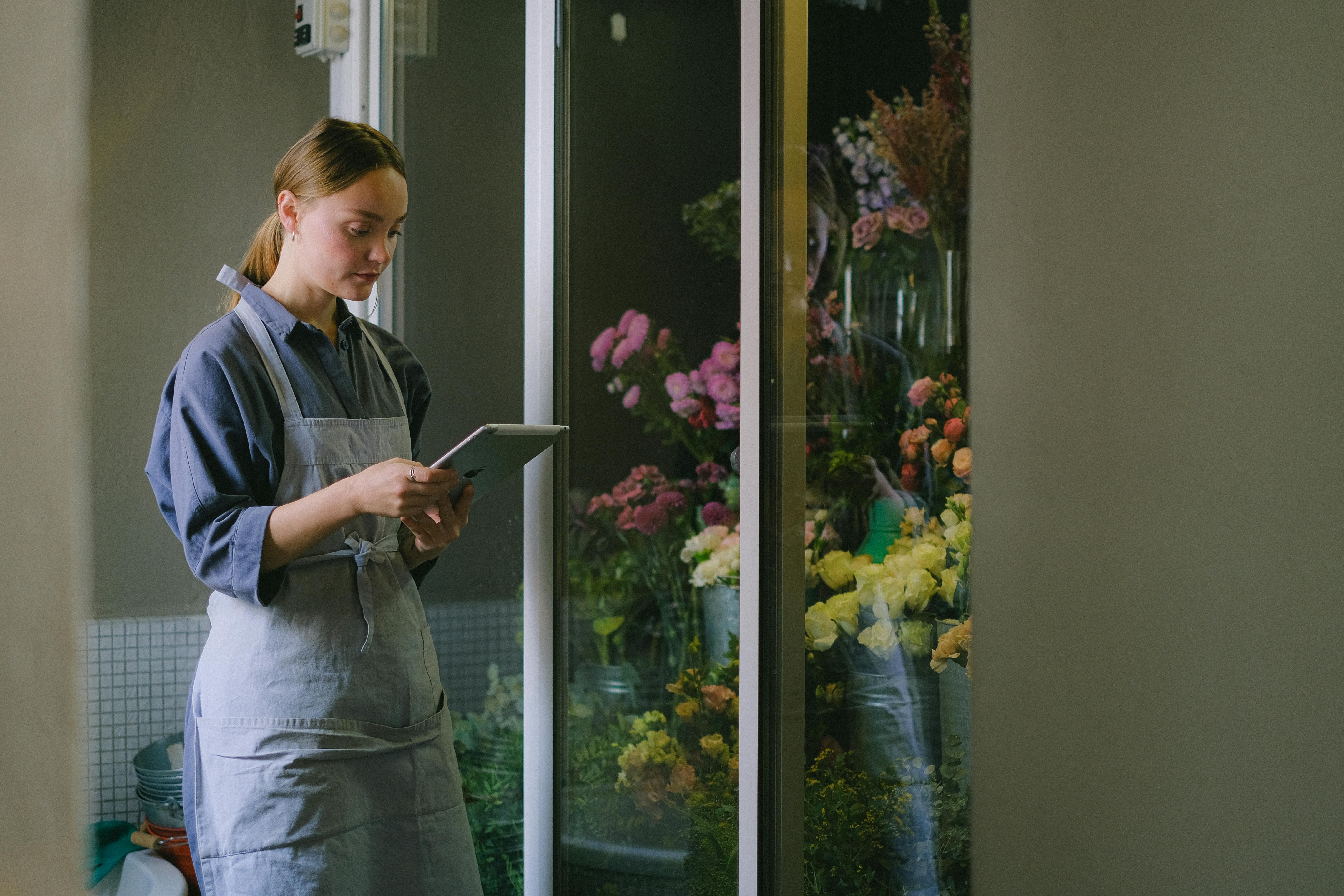 SpaceX IPO 2026 — Why Tesla (TSLA) Investors Should Pay Attention