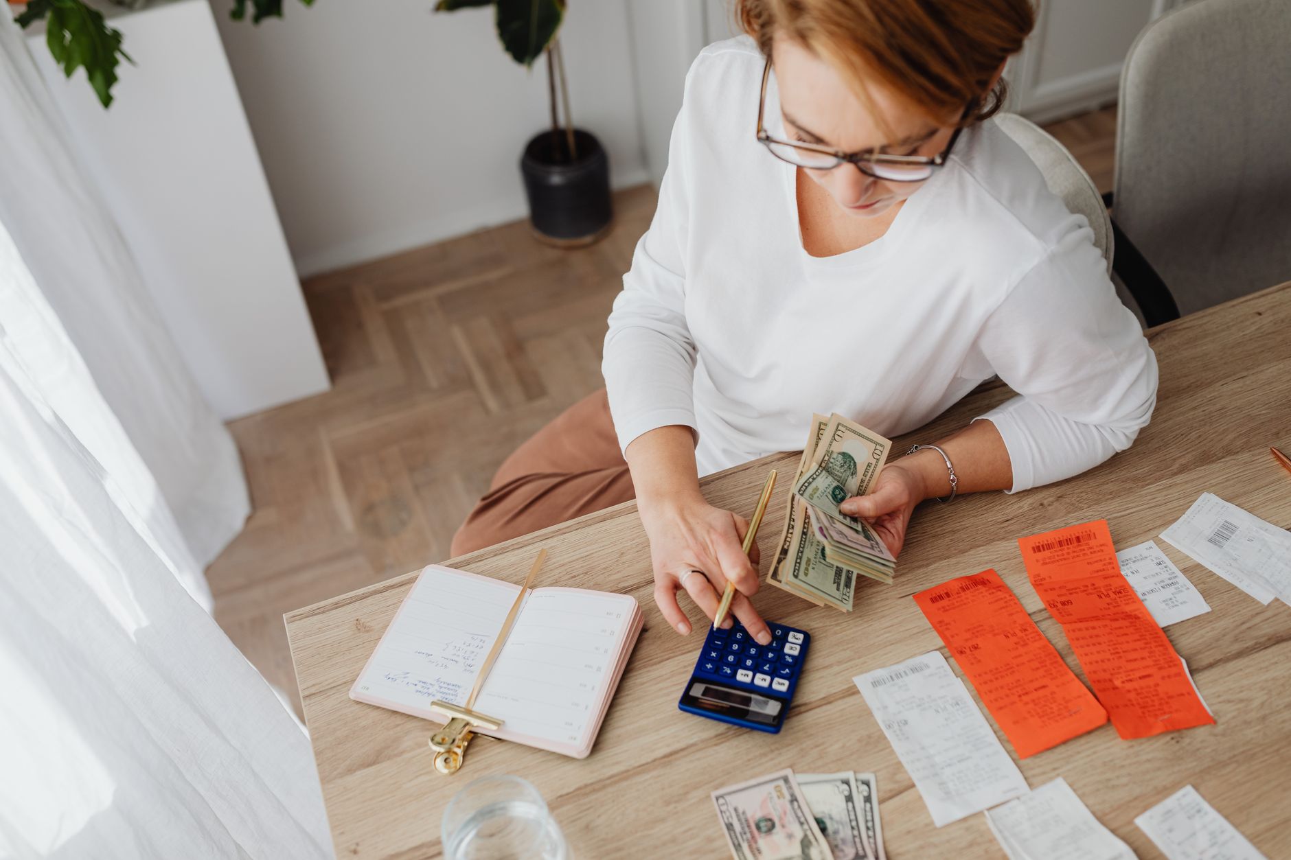 한부모가족 생활비와 지원금 확인 장면