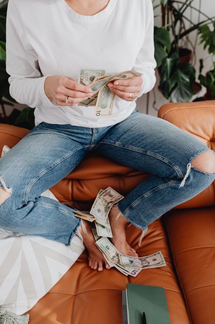 How to Earn Money Using AI: Latest AI Technologies Transforming Everyday Life How to Earn Money Using AI: Latest AI Technologies Transforming Everyday Life