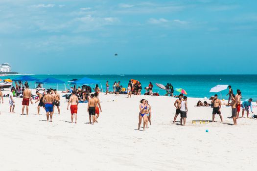 South Beach Art Deco walk — Miami