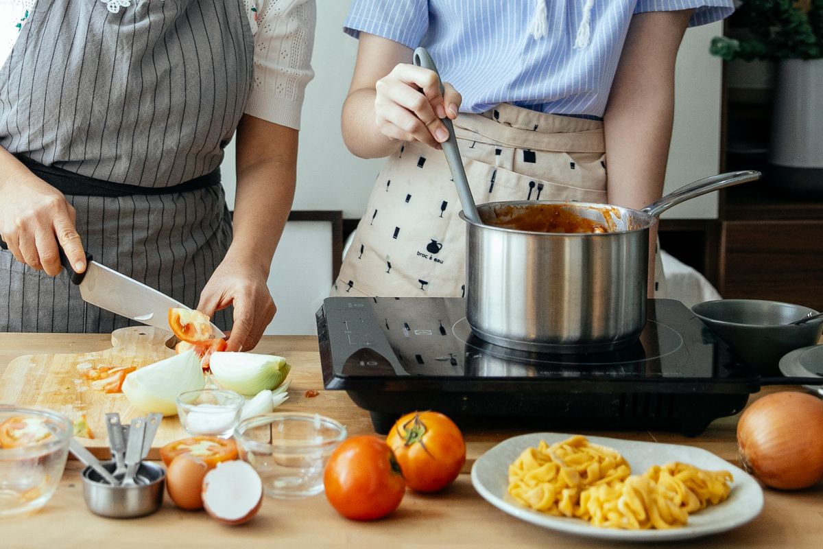 Beste Multikocher 2026: Top 11 für Risotto, Eintopf + Joghurt — Anrichten