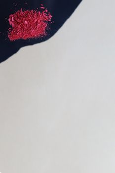dark red carmine pigment