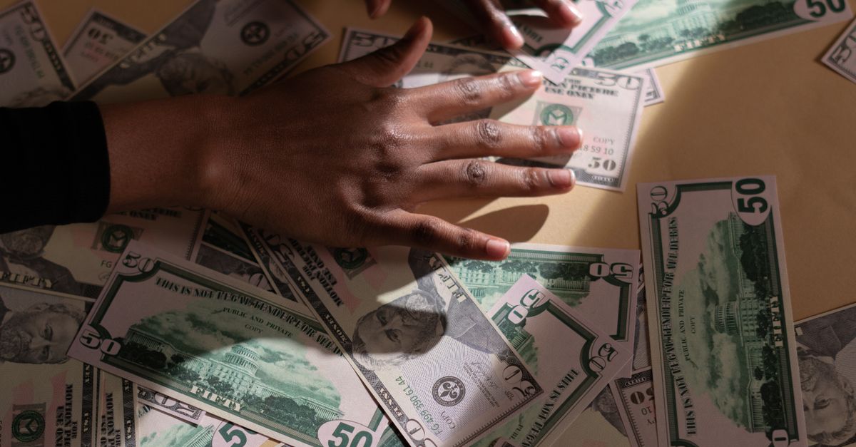 The largest Ponzi scheme in history: how Bernie Madoff deceived investors The largest Ponzi scheme in history: how Bernie Madoff deceived investors