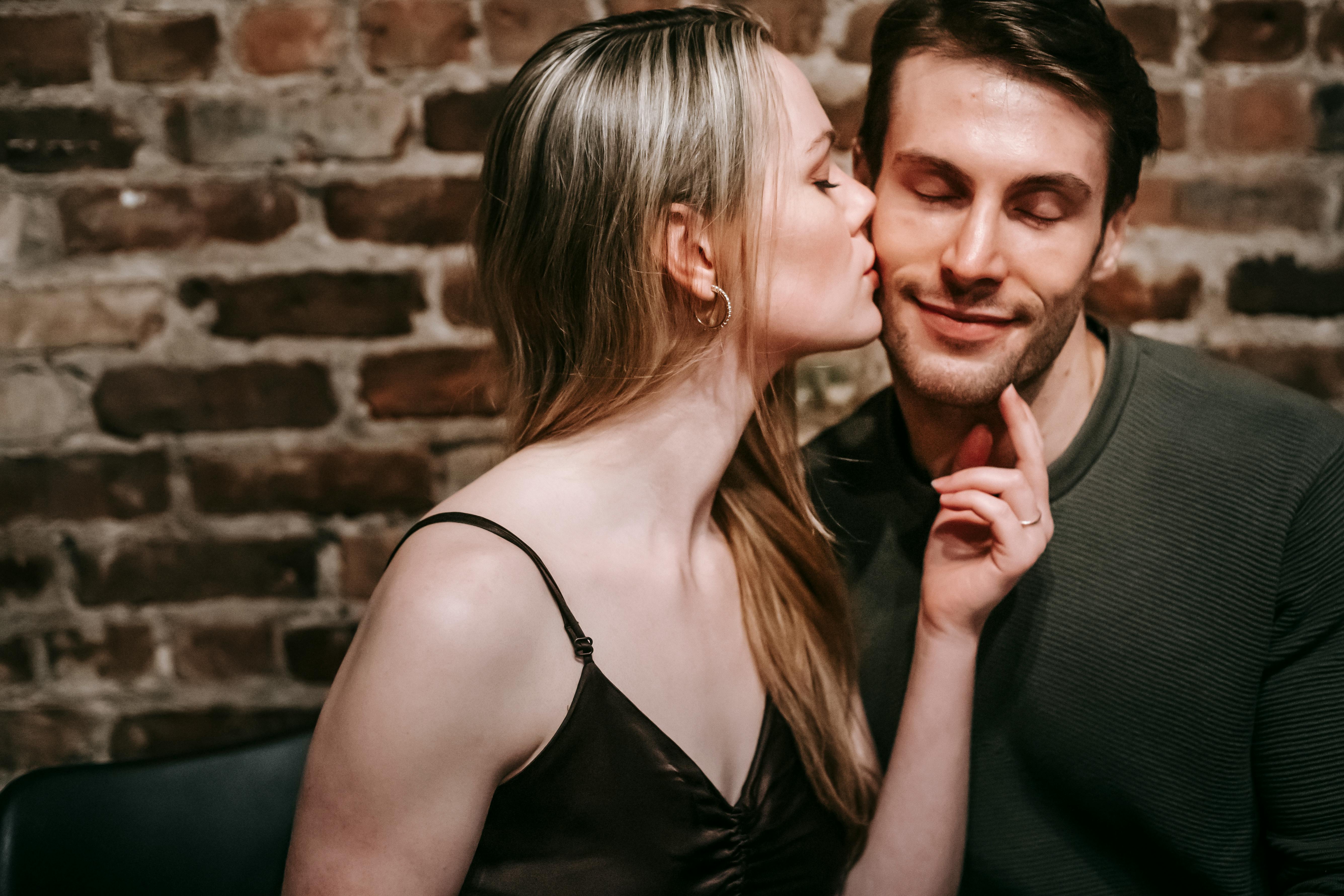 Photo by Katerina Holmes