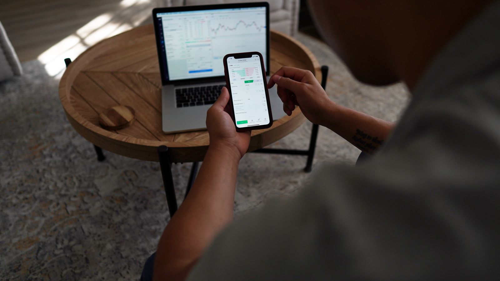 Comparing trading costs under different fee rules