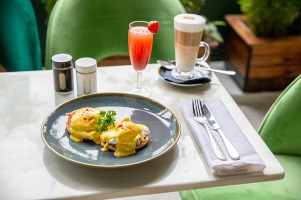 Eggs Benedict