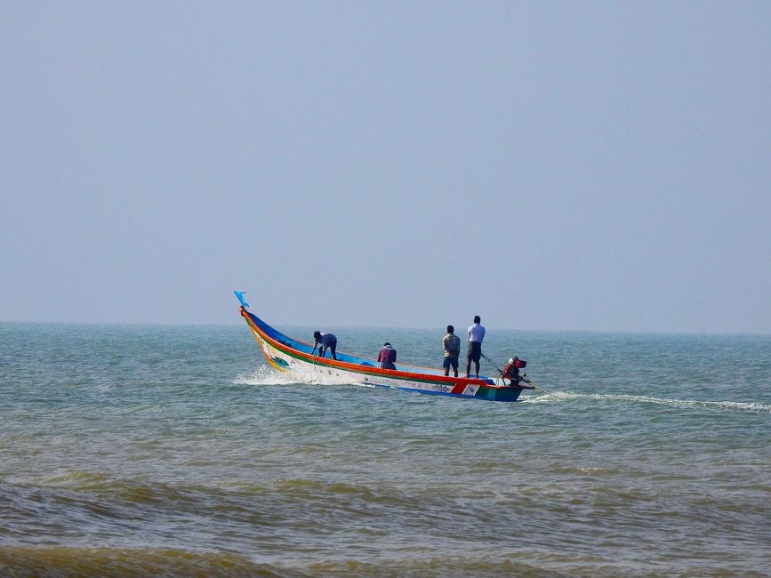 Indian Navy Chief Identifies Indian Ocean as Increasingly Militarized Region
