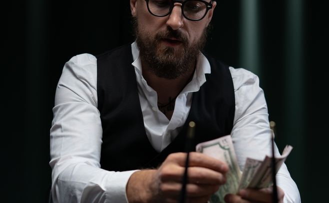 Online Casino: Spielautomaten und Live-Spiele im Überblick