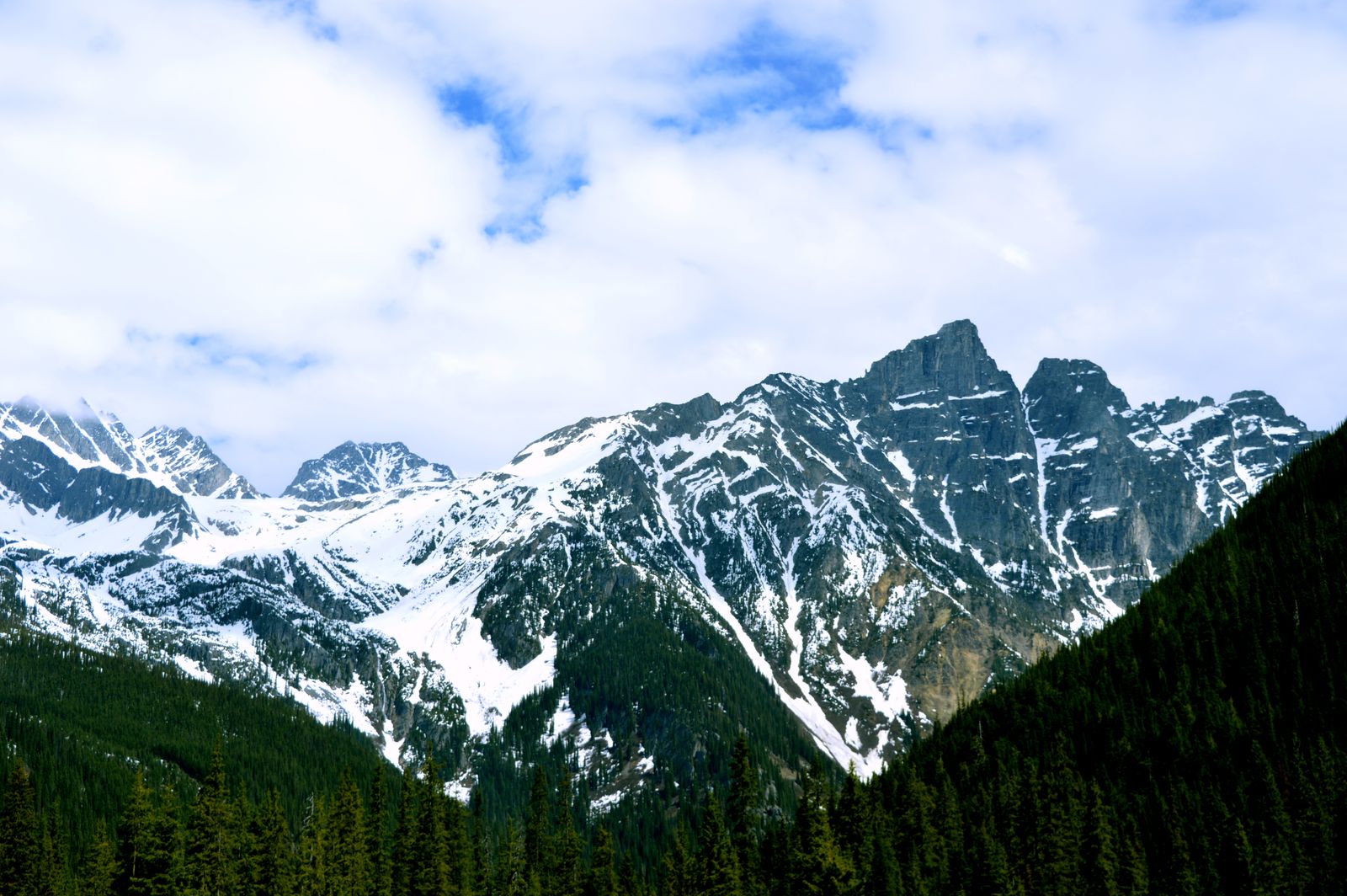 Golden, British Columbia — Rocky Mountains landscape