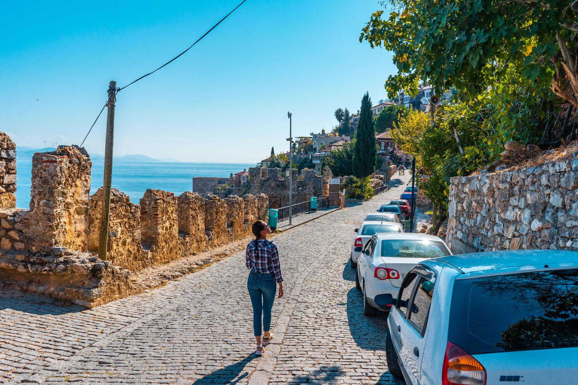 Att bo i Alanya: Vad det betyder att äga hem i Turkiets favoritferiestad