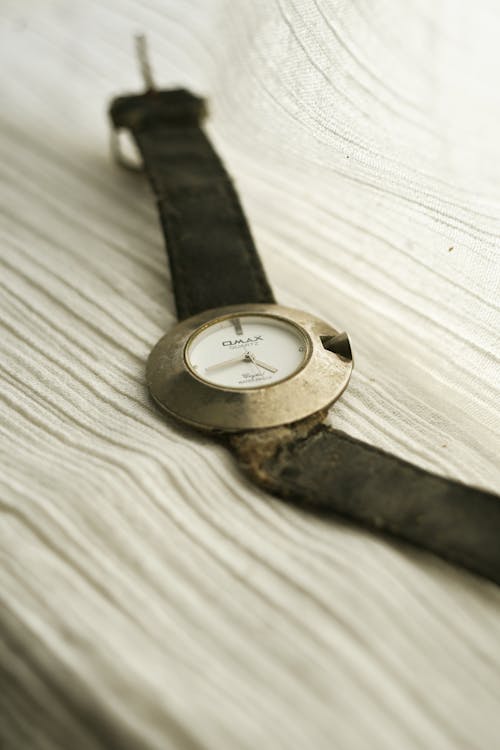 Foto stok gratis dewan, jam tangan, kayu