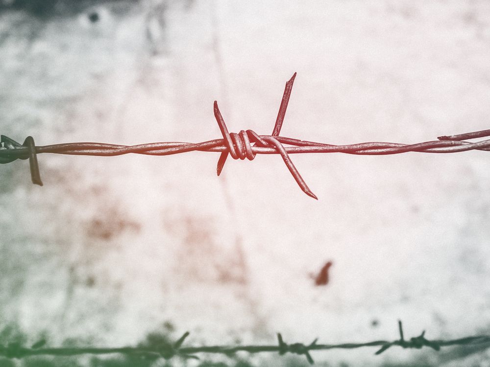 Secure perimeter wire fencing