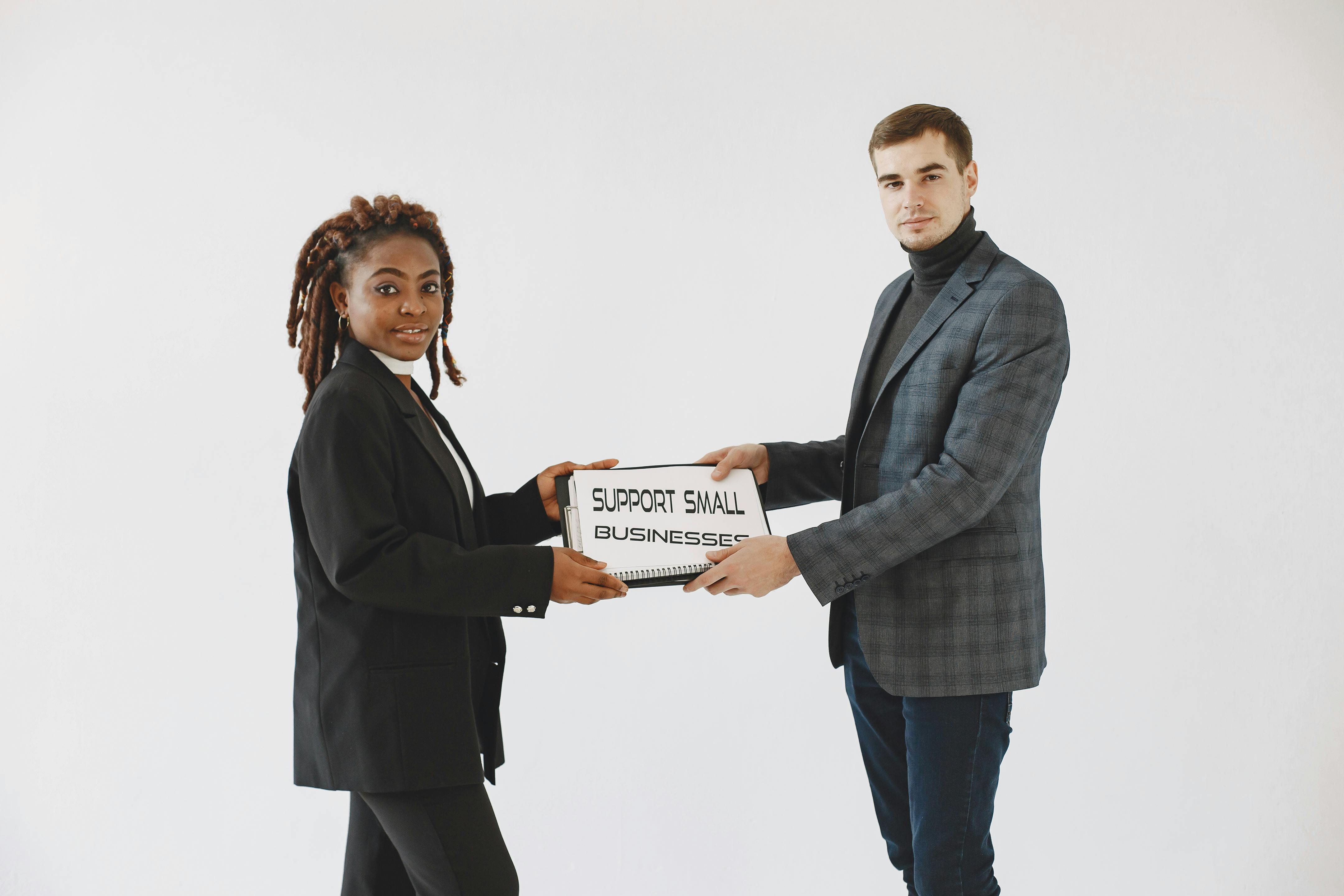 pracownicy na spotkaniu integracyjnym