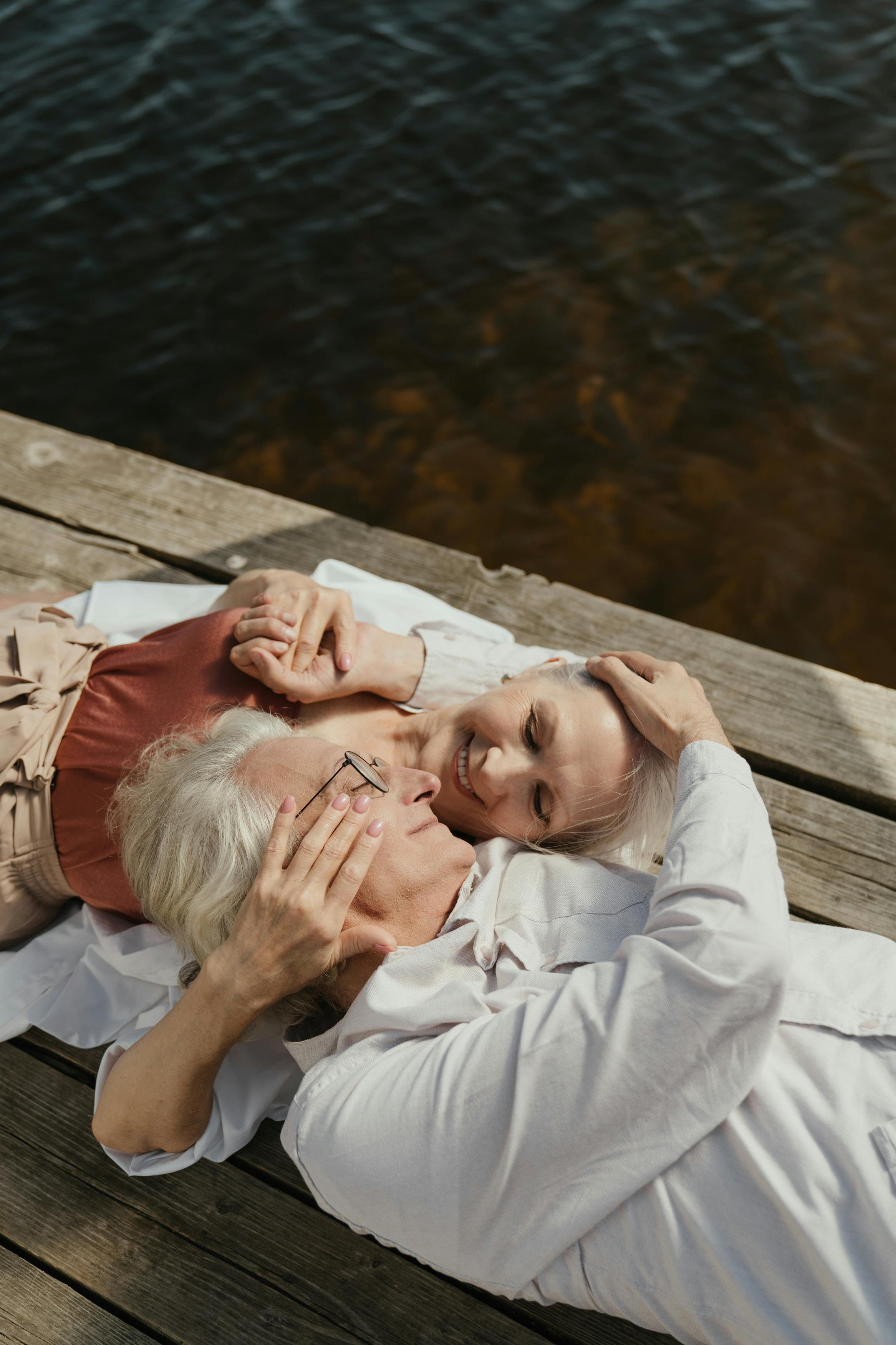 What age should a 15 year old date?