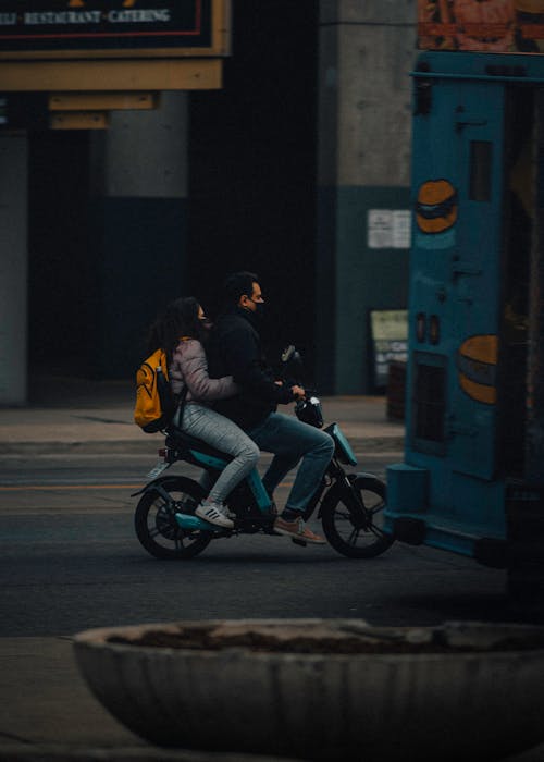 Foto profissional grátis de centro cidade, toronto, cidade, empresários