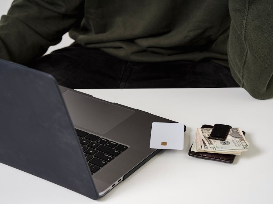 How to earn free money online?