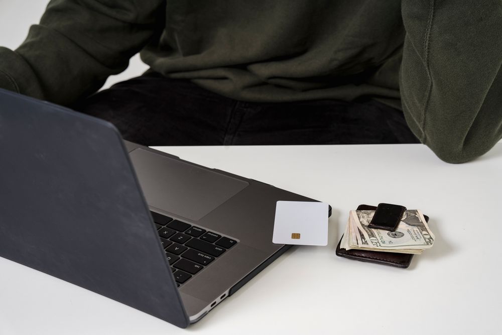 Ecommerce website and online payment