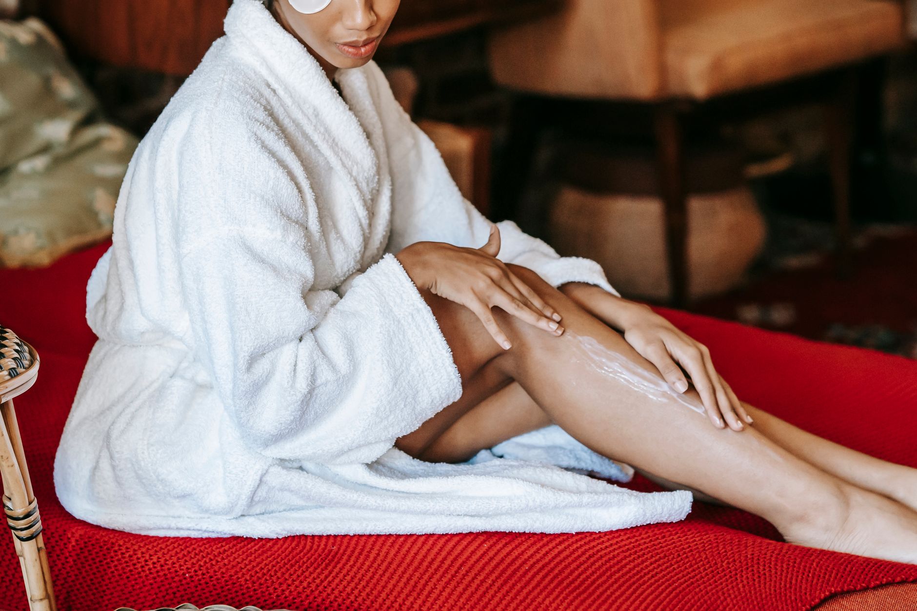 Enhancing Your Self-Care Routine with Seasonal Spa Treatments