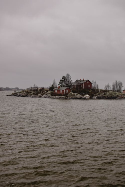 A House on an Islet