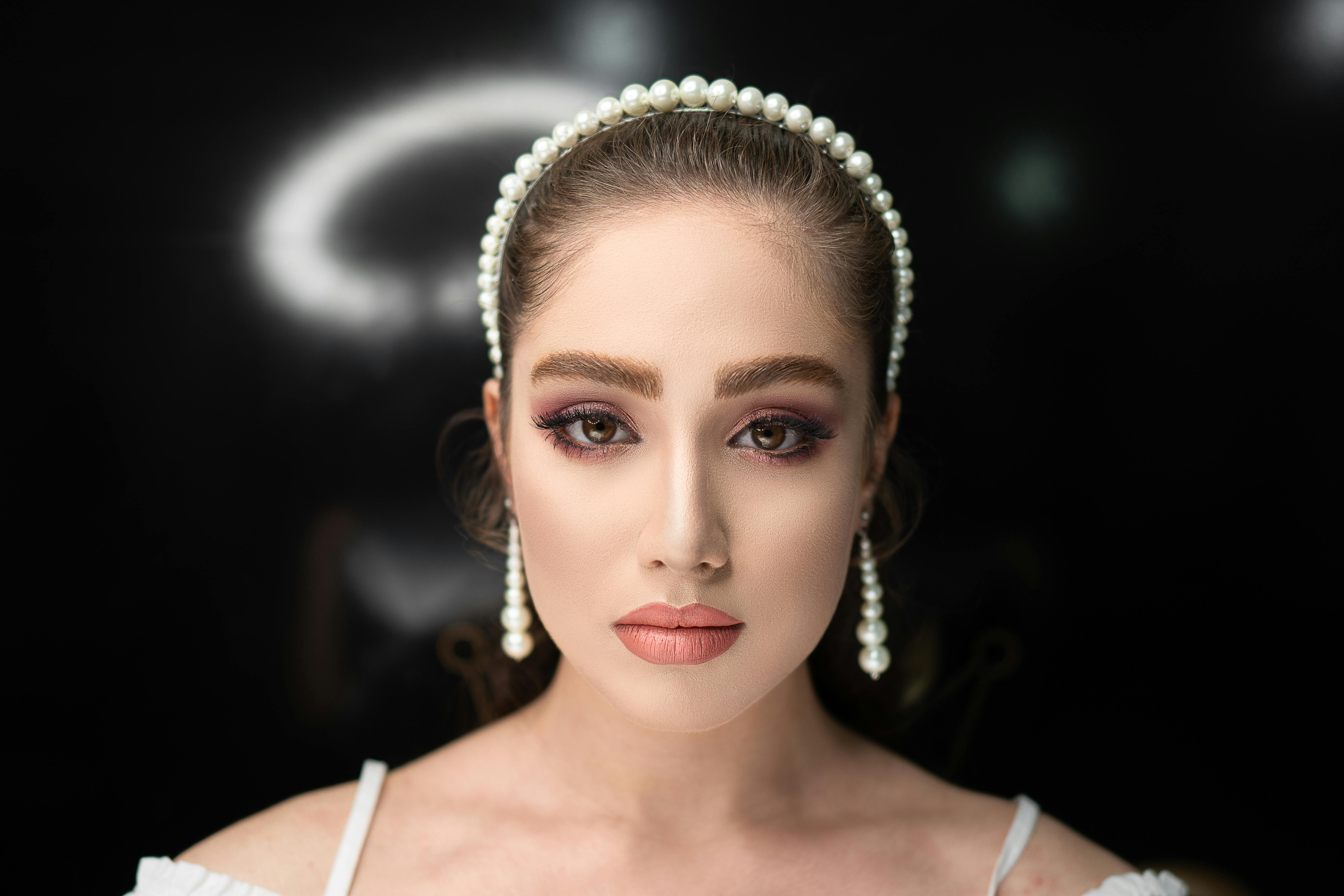 Pearl Headband Photos, Download The BEST Free Pearl Headband Stock Photos & HD Images